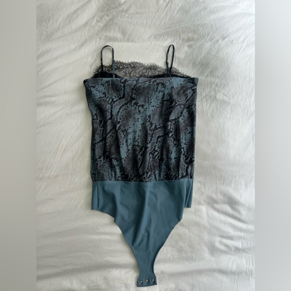 CAMI NYC bodysuit - Picture 2 of 7